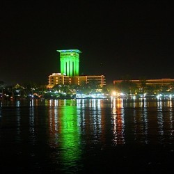 Movenpick Aswan Hotel - Located in the Nile