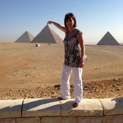 The Pyramids. Barbara tries to touch the top! Nov 2012.