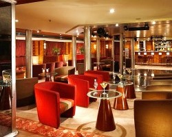 Lady Mary Nile Cruise Ship Lounge